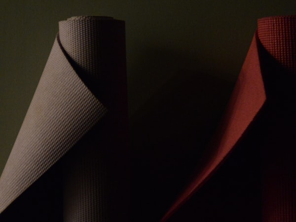 Eco-friendly natural rubber yoga mat - wholesale from YogaPeak